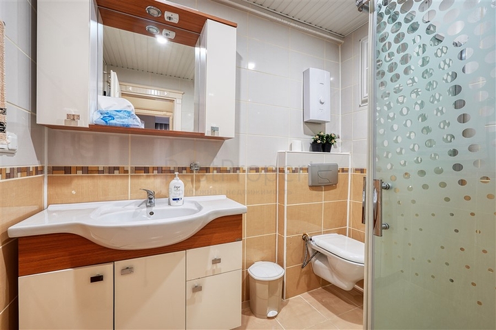 Furnished 2+1 Apartment in Mahmutlar, Alanya | Central Location