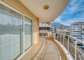 Furnished 2+1 Apartment in Mahmutlar, Alanya | Central Location