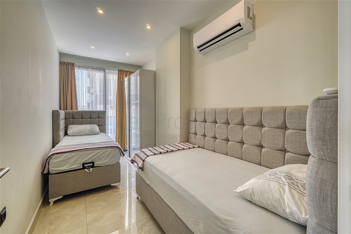 Furnished 2+1 Apartment in Mahmutlar, Alanya 