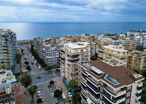 Furnished 2+1 Apartment in Mahmutlar, Alanya | Central Location