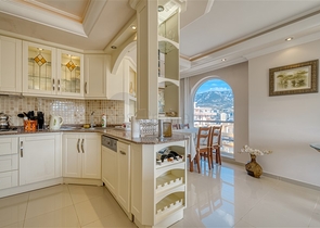 Furnished 2+1 Apartment in Mahmutlar, Alanya