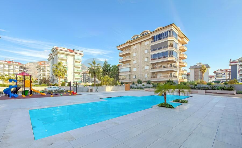 2+1 penthouse with terrace in Kestel district