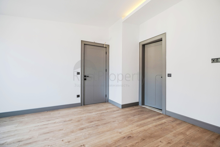 2+1 penthouse with terrace in Kestel district