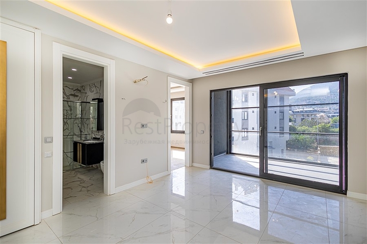 Modern 1+1 Apartment in Oba, Alanya