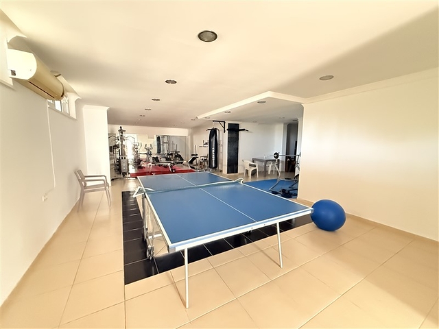 Furnished 1+1 Apartment in Cleopatra, Alanya