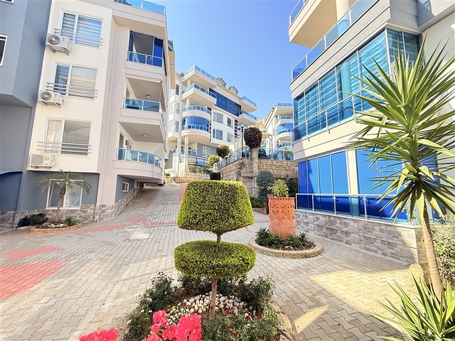 Furnished 1+1 Apartment in Cleopatra, Alanya