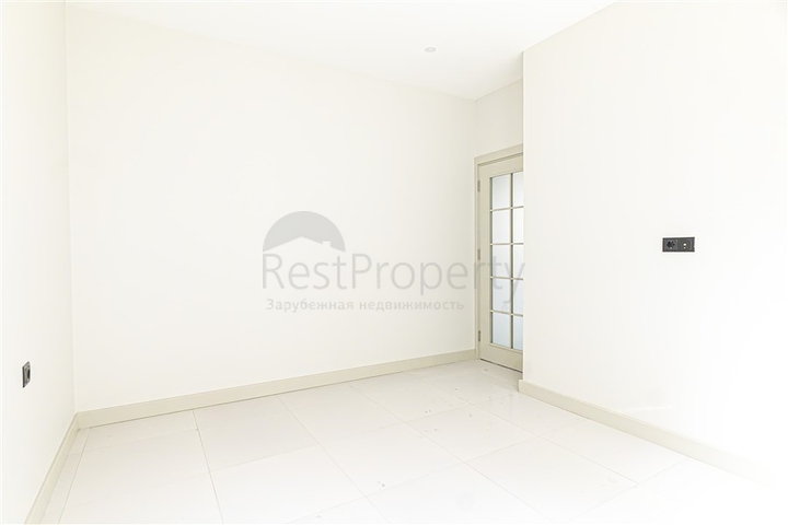 Modern 1+1 Apartment in Cleopatra, Alanya