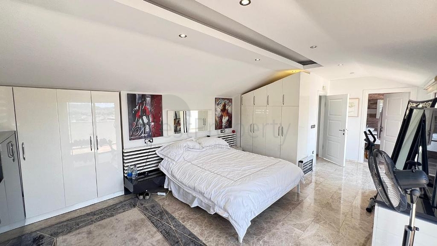 Detached House in Ölüdeniz, Fethiye | Large Plot & Privacy