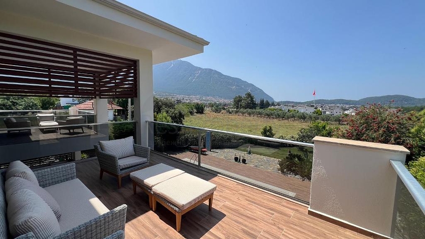 Detached House in Ölüdeniz, Fethiye | Large Plot & Privacy