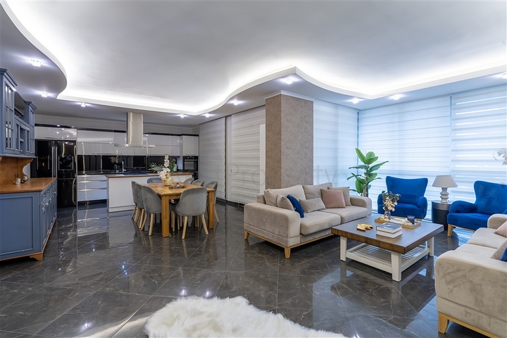 Furnished 3+1 Penthouse in Oba, Alanya | Spa Complex