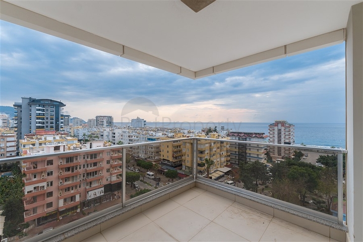 Spacious 2+1 Apartment in Mahmutlar, Alanya