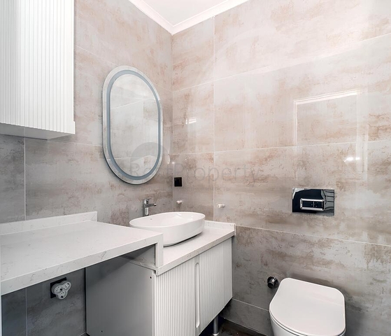 1+1 Apartment in Cleopatra Area, Alanya