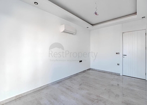 1+1 Apartment in Cleopatra Area, Alanya