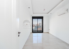 1+1 Apartment in Cleopatra Area, Alanya