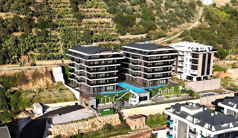 Modern 1+1 Apartment in Cleopatra District, Alanya with Full Facilities